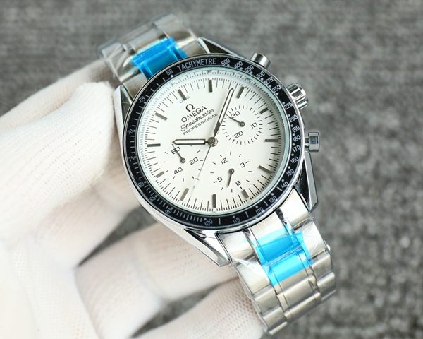 ブランド時計背面デザイン